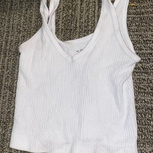 White cropped tank